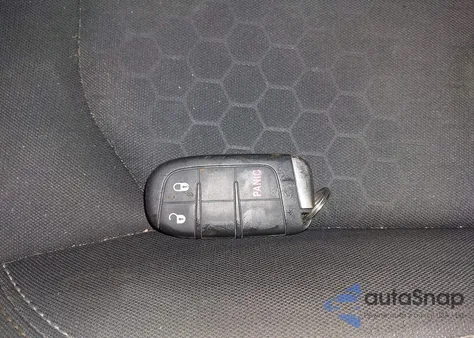 2018 Jeep Compass Sport 4X4 z USA, uszkodzony, nr VIN 3C4NJDAB2JT200764